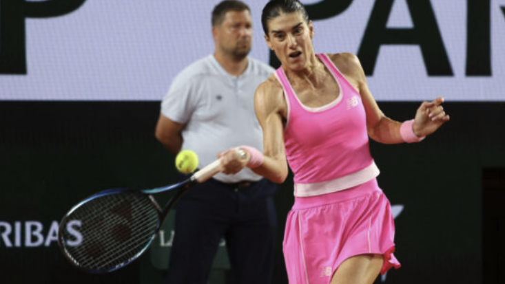 Sorana Cîrstea, în sferturi la Roland Garros după 17 ani! Victorie în fața chinezoaicei Xiyu Wang