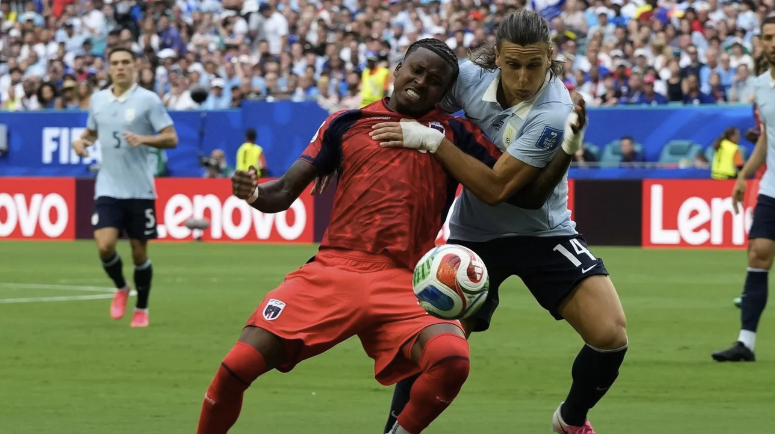 Uruguay – Capul Verde 2-2: minunea africană continuă, insularii scriu istorie